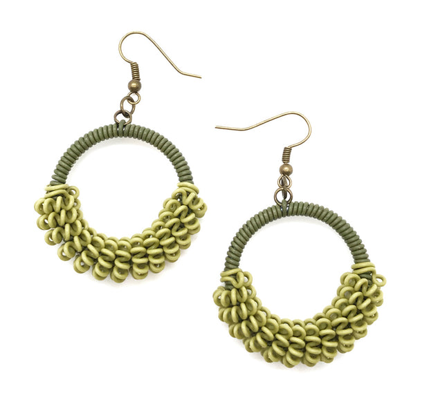 Telephone Wire Earring Round